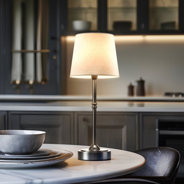 MODERN TABLE LAMP